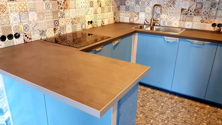 Столешница(в/с ДСП, r1, 4 200, 600, 38, 189, гл)