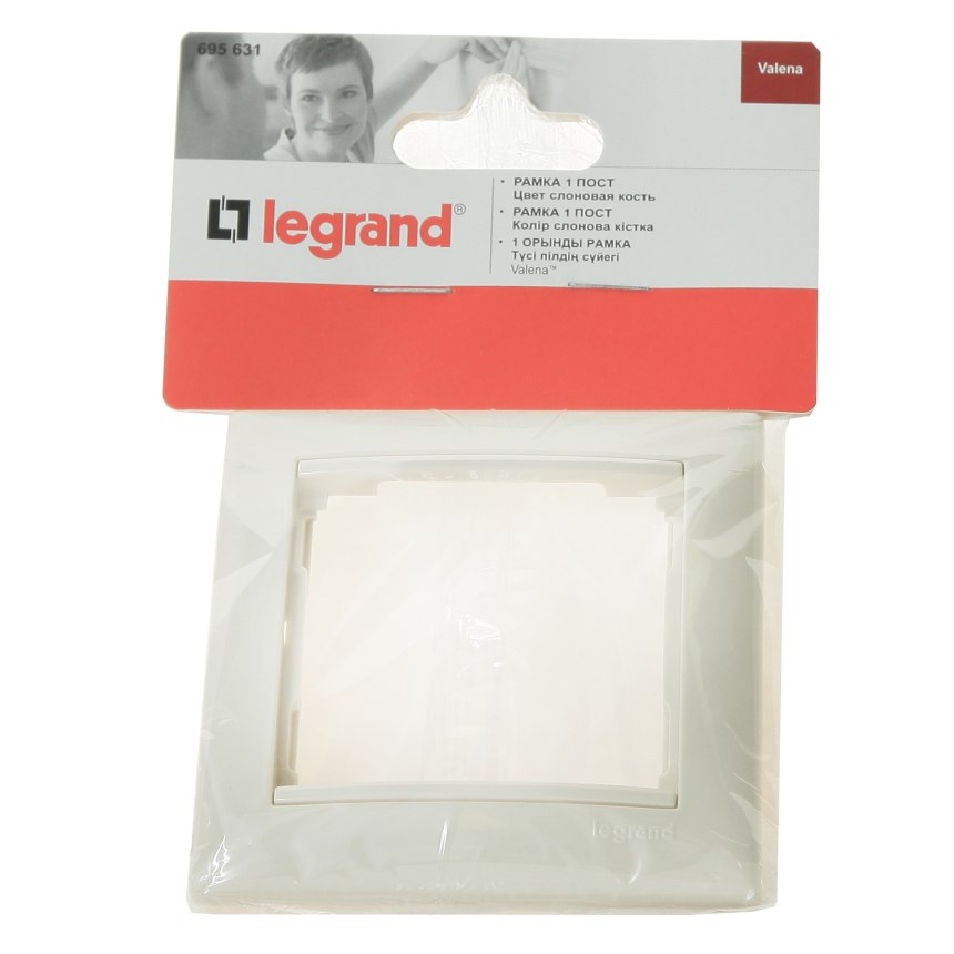 Legrand 774352, рамка
