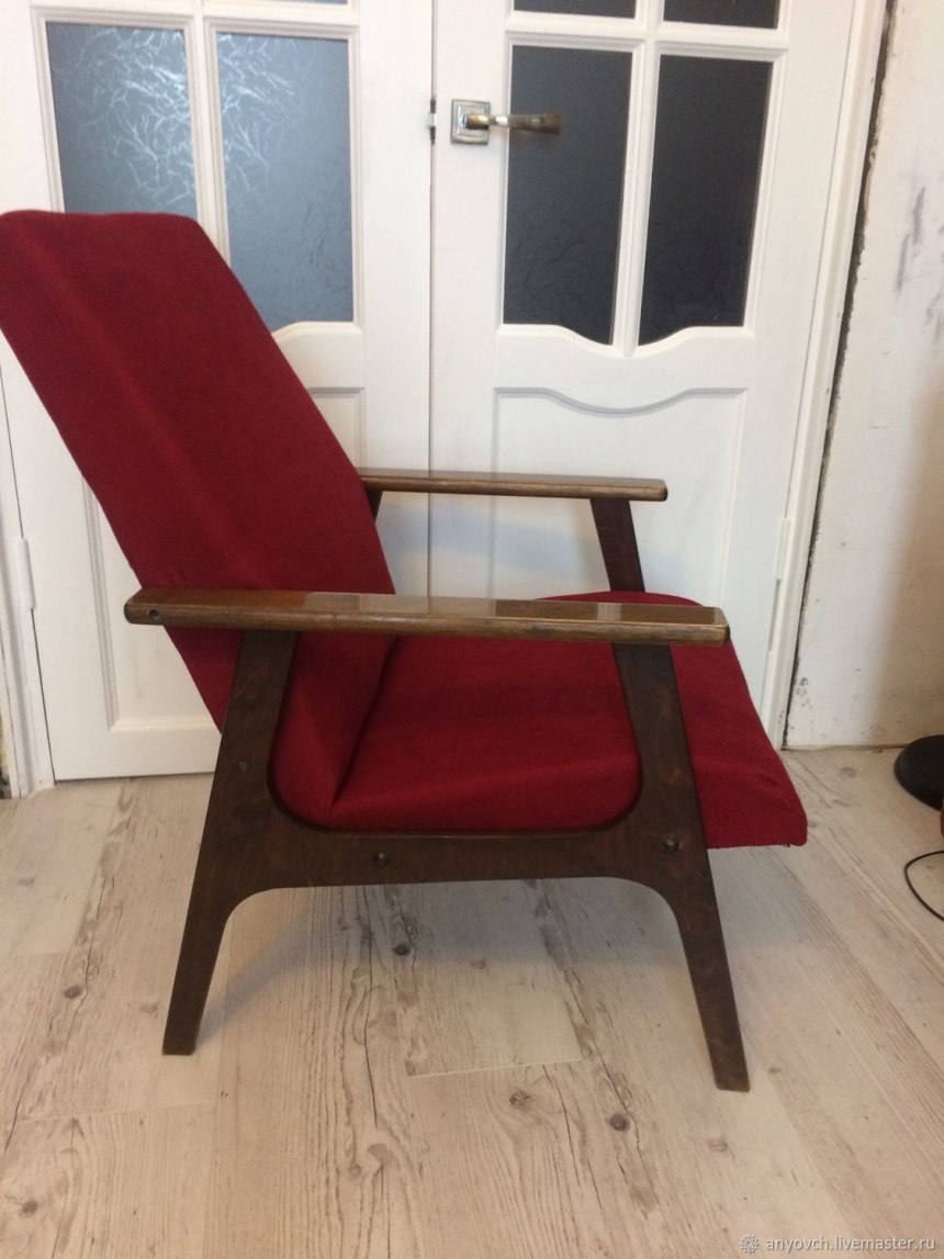Кресло советское с деревянными (78 фото)