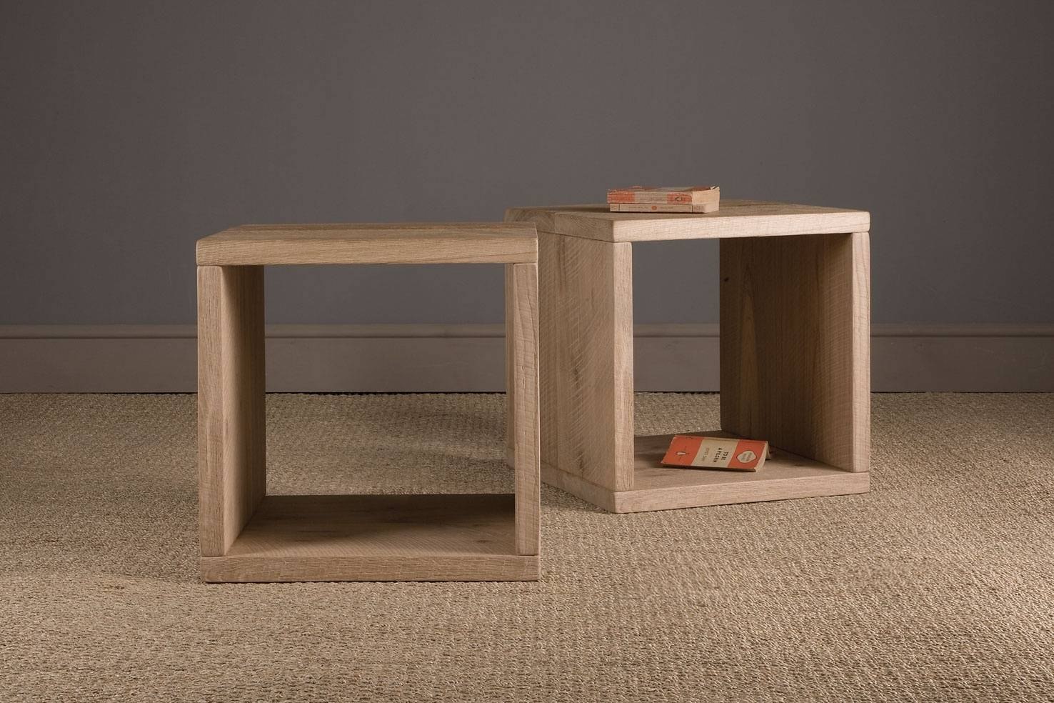Тумба cube. Журнальный столик куб. Тумбочка куб. Журнальный столик из мебельного щита. Тумбочка куб из дерева.