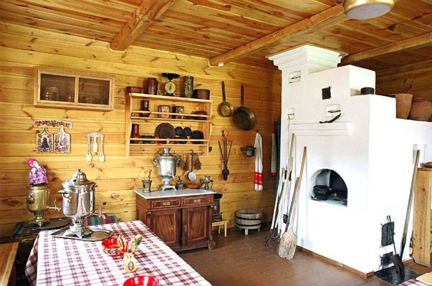 Старорусский интерьер дома в деревне (72 фото)