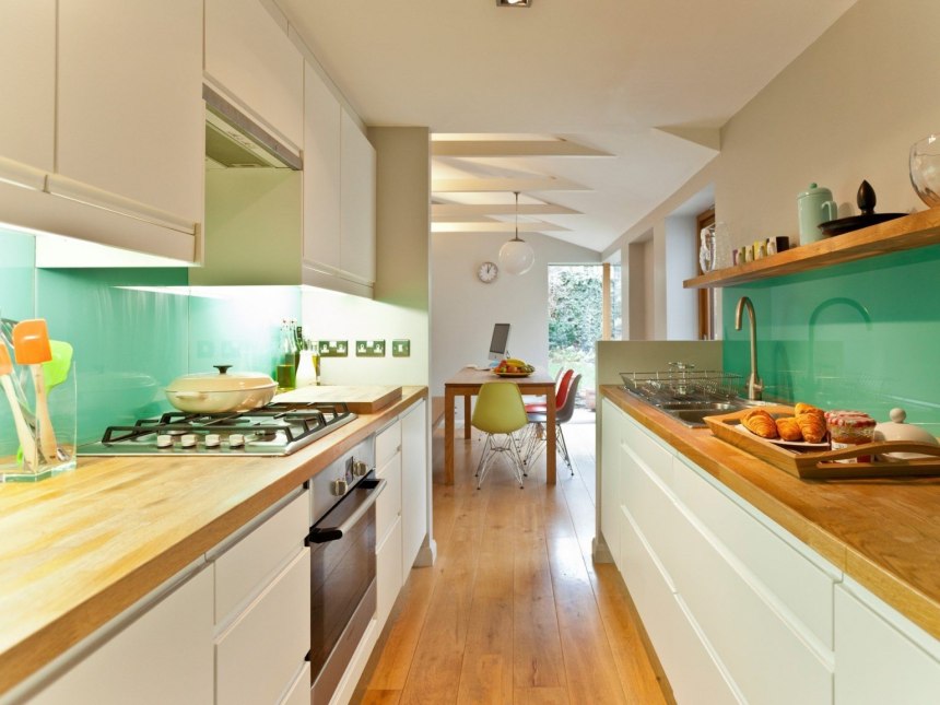 Зеленый фартук на кухне с чем сочетать (65 фото)
