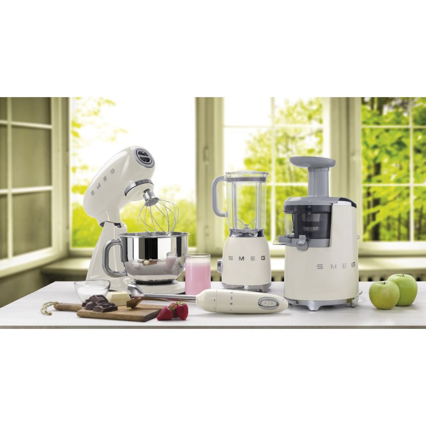 Миксер Smeg smf03