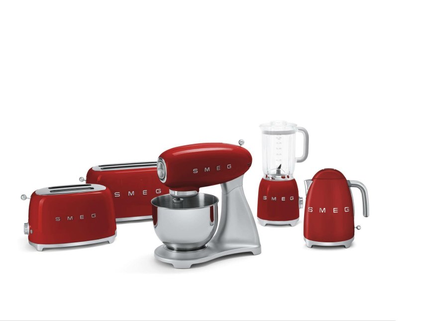 Тостер Smeg tsf01rdeu