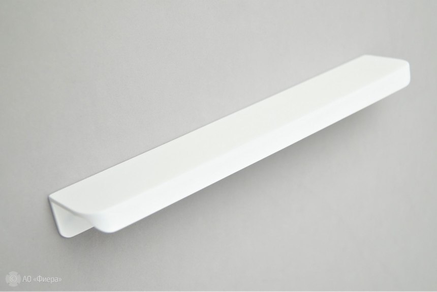 Мебельная ручка point rt011bl.1/32