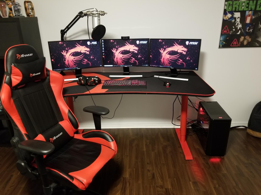 Arozzi Arena Gaming Desk