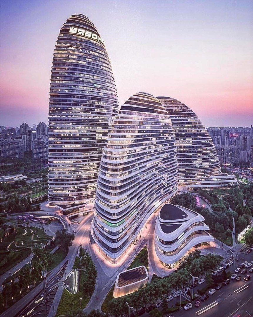 Башня Leeza Soho, Пекин, Китай