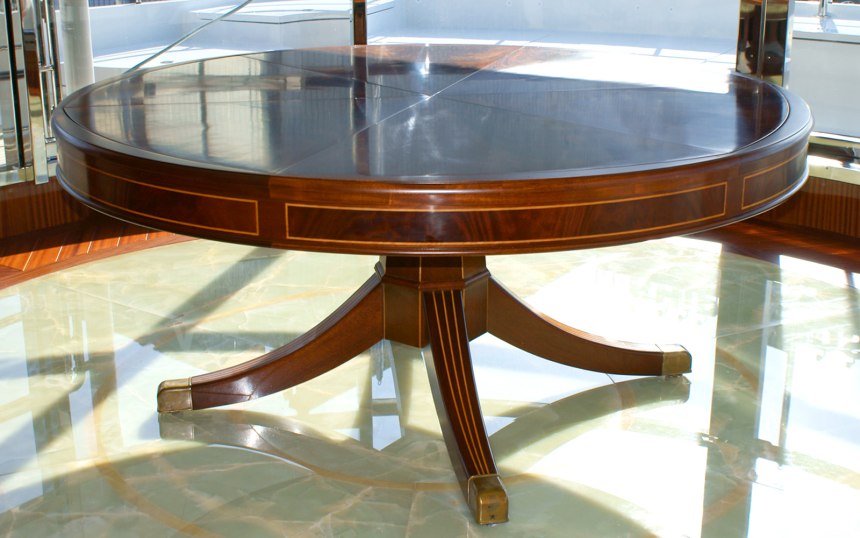 Стол Fletcher Capstan Table
