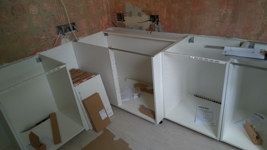 Угловой напольный шкаф 128x68см икеа