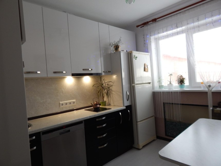 Кухни 9.7 кв м ленинградка