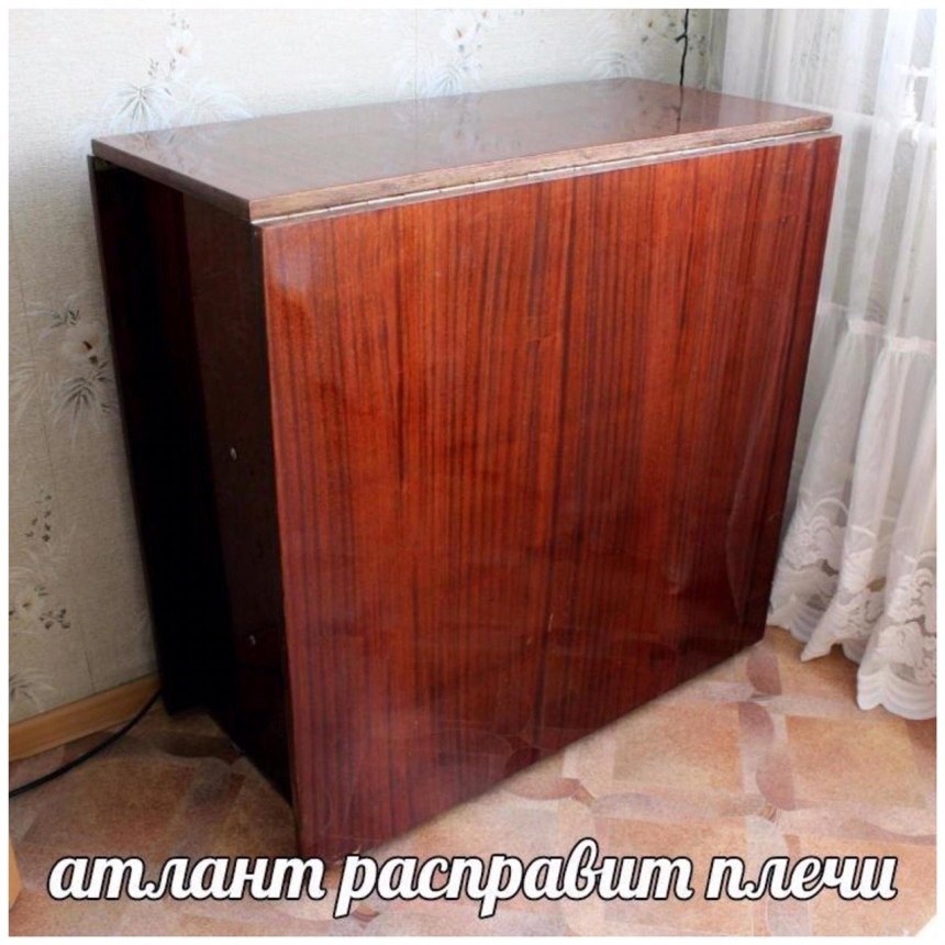 Стол раздвижной полированный