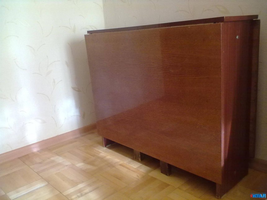 Советский круглый стол раскладной
