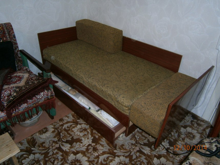 Советский диван кровать