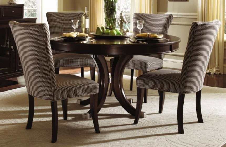 Round Dining Table a482